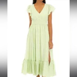 Taylor
Women's Short Sleeve V-Neck Gingham Print Midi Dress